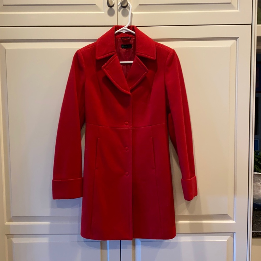Stile Benetton women’s red peacoat.